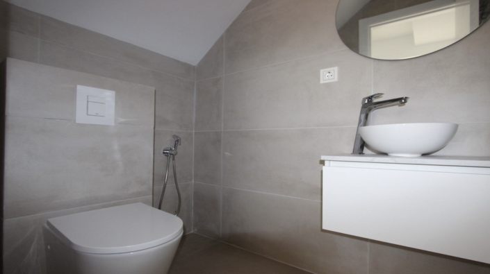 Image No.8-4 Bed Townhouse for sale