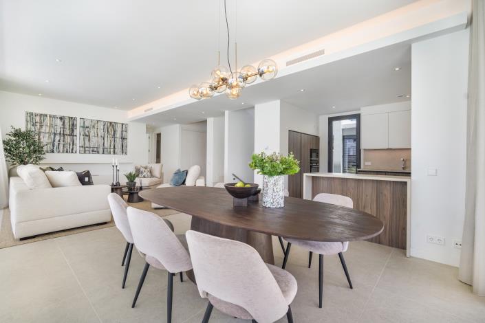 Image No.6-6 Bed Villa for sale