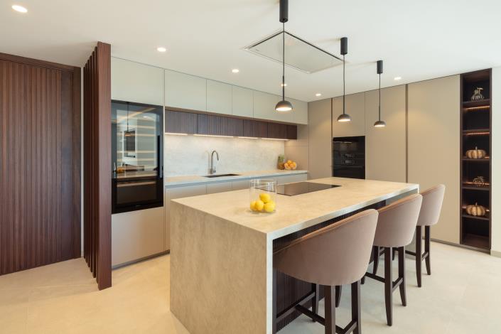 Image No.9-3 Bed Duplex for sale