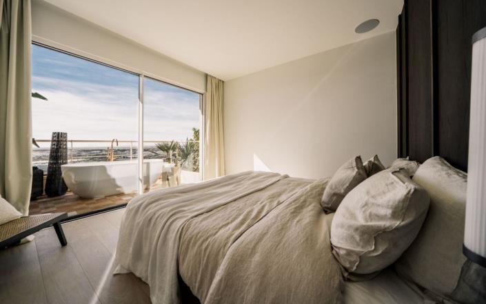 Image No.4-3 Bed Penthouse for sale