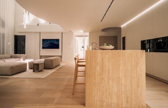 Image No.23-3 Bed Penthouse for sale