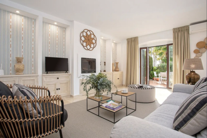 Image No.3-2 Bed Townhouse for sale