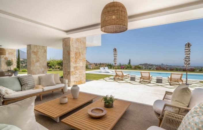 Image No.5-Villa for sale