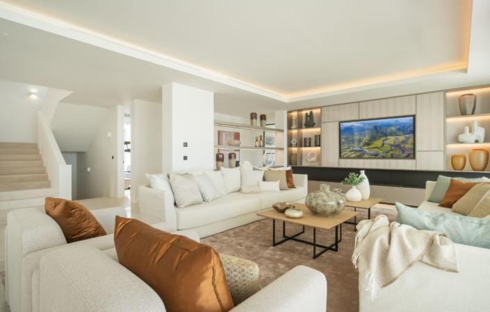 Image No.7-Villa for sale