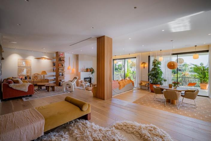 Image No.9-5 Bed Villa for sale