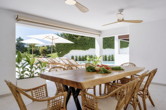 Image No.2-5 Bed Villa / Detached for sale