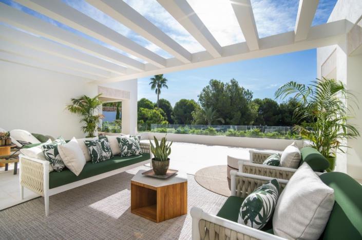 Image No.5-5 Bed Villa for sale