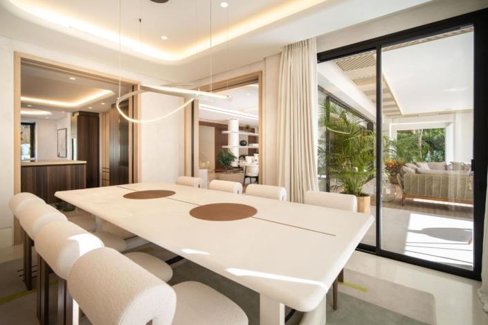 Image No.18-5 Bed Villa for sale