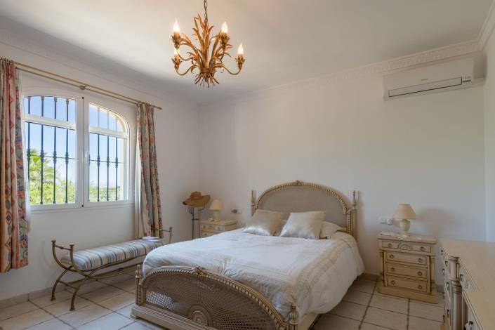 Image No.19-5 Bed Villa for sale