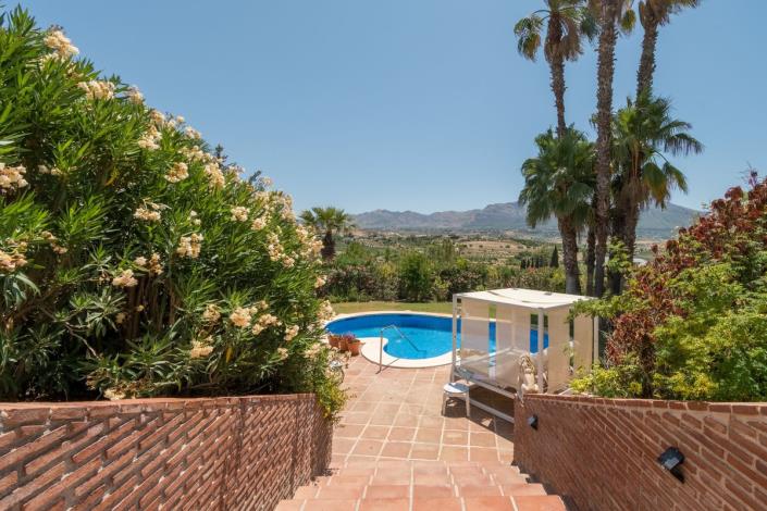 Image No.36-5 Bed Villa for sale