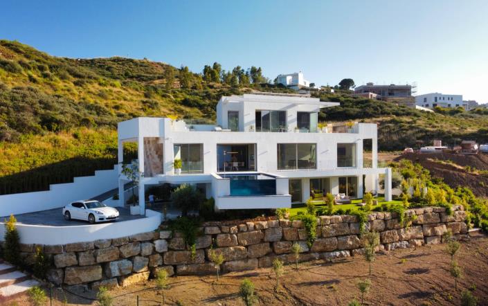 Image No.8-Villa de 5 chambres à vendre à Mijas Costa