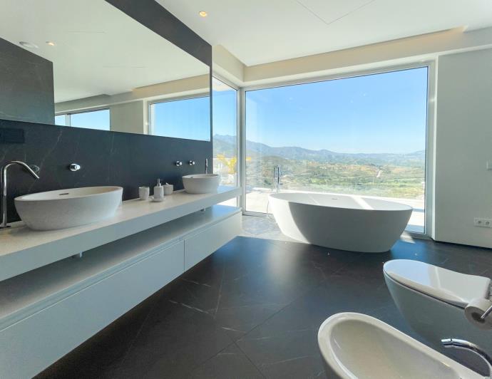 Image No.38-Villa de 5 chambres à vendre à Mijas Costa