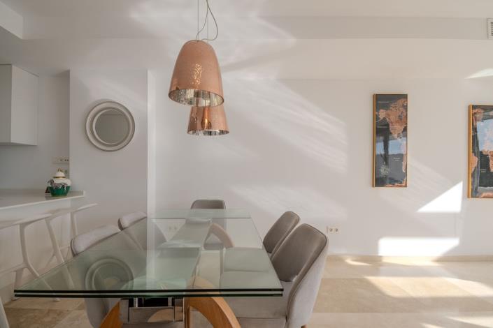 Image No.15-4 Bed Townhouse for sale