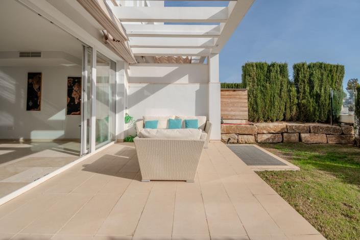 Image No.17-4 Bed Townhouse for sale