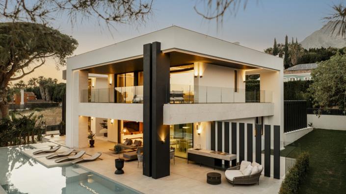 Image No.35-Villa de 5 chambres à vendre à Nueva Andalucia