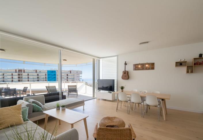 Image No.14-3 Bed Apartment for sale