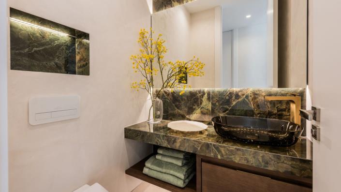 Image No.12-3 Bed Apartment for sale