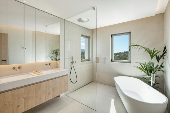 Image No.13-6 Bed Villa for sale