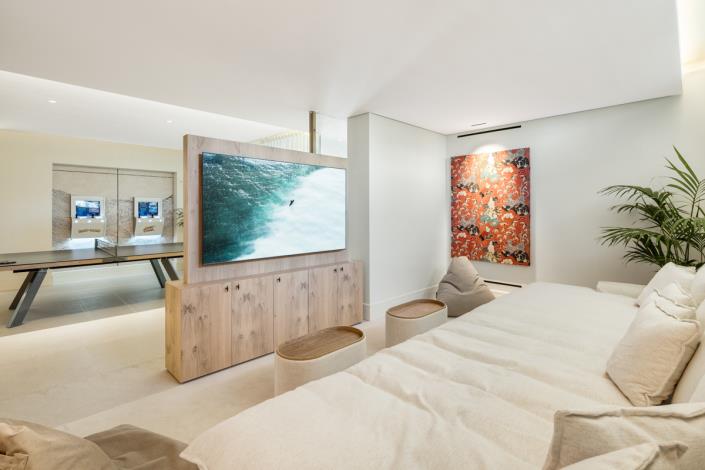 Image No.21-6 Bed Villa for sale