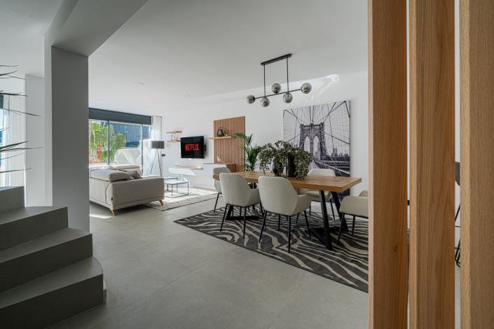 Image No.7-3 Bed Townhouse for sale