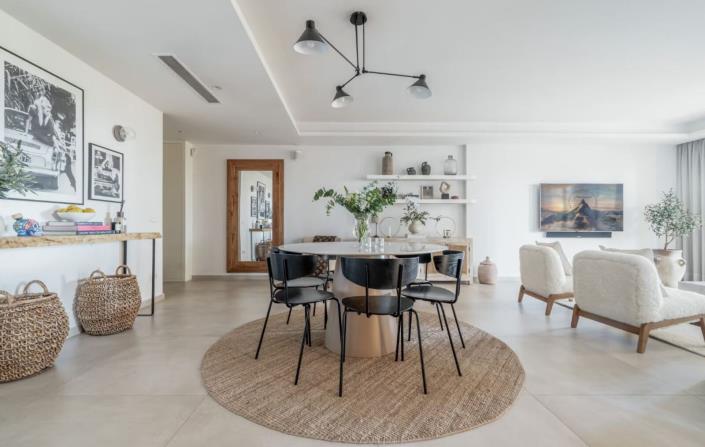 Image No.9-3 Bed Apartment for sale