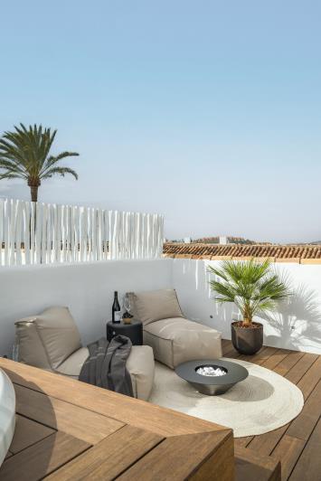 Image No.34-4 Bed Townhouse for sale