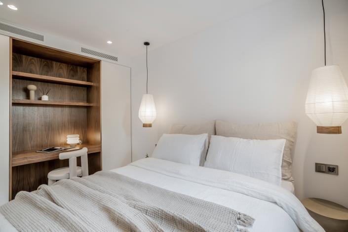 Image No.37-4 Bed Townhouse for sale