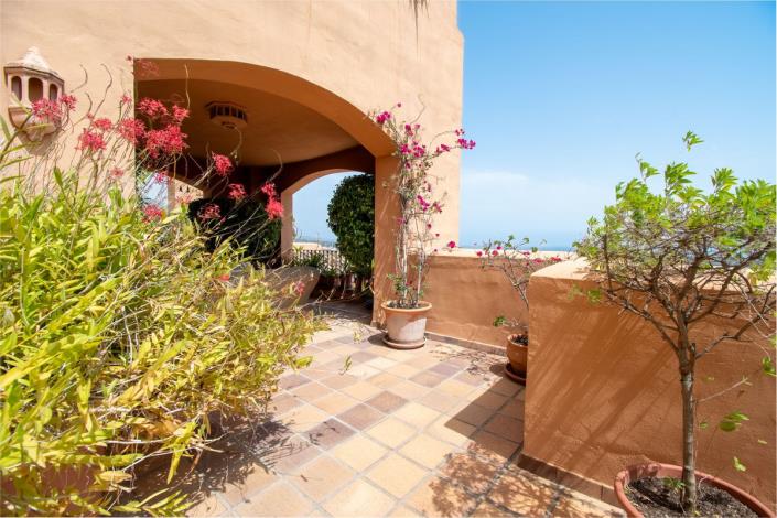 Image No.10-3 Bed Apartment for sale