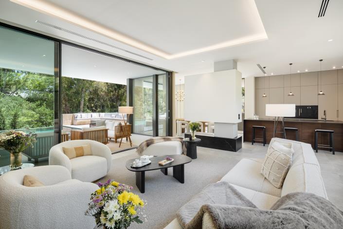 Image No.6-5 Bed Villa for sale