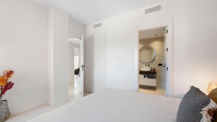 Image No.22-3 Bed Duplex for sale