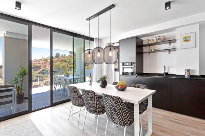 Image No.11-2 Bed Apartment for sale