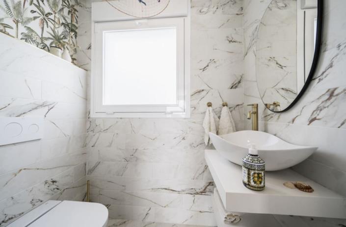 Image No.12-4 Bed Townhouse for sale