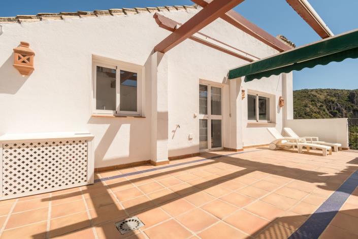 Image No.23-4 Bed Penthouse for sale