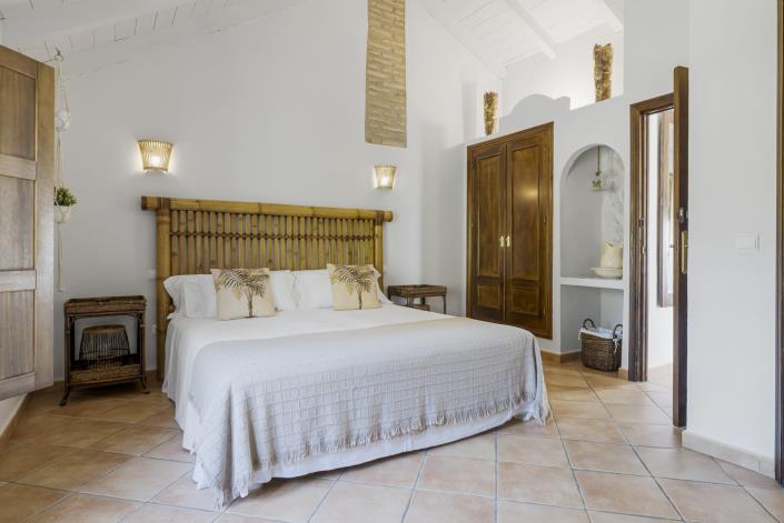 Image No.11-Maison / Villa de 9 chambres à vendre à Cortes de la Frontera