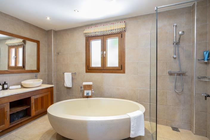 Image No.12-Maison / Villa de 4 chambres à vendre à Estepona