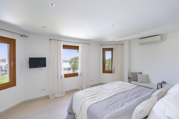 Image No.18-Maison / Villa de 4 chambres à vendre à Estepona