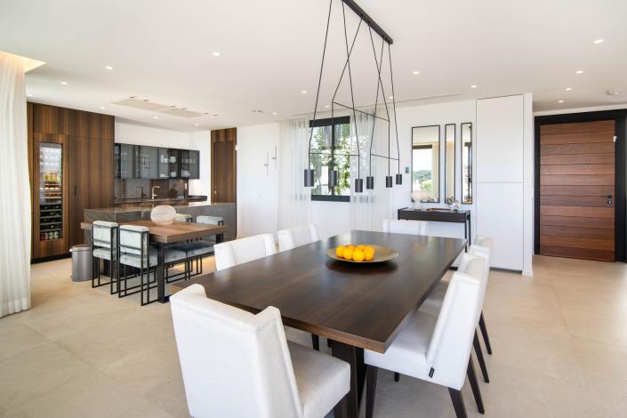 Image No.20-4 Bed Villa for sale