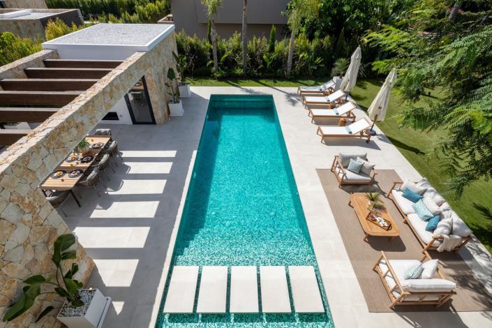 Image No.2-5 Bed Villa / Detached for sale