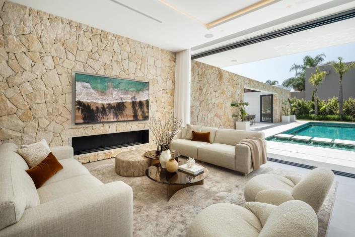 Image No.18-5 Bed Villa / Detached for sale