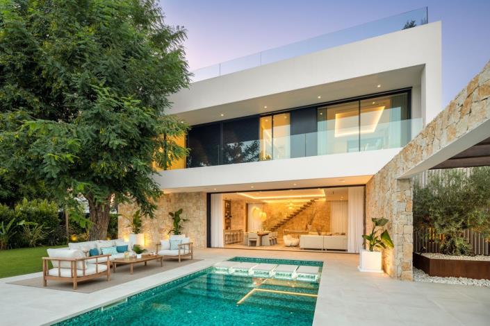 Image No.31-5 Bed Villa / Detached for sale