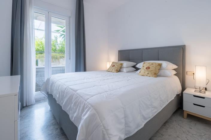 Image No.22-2 Bed Apartment for sale