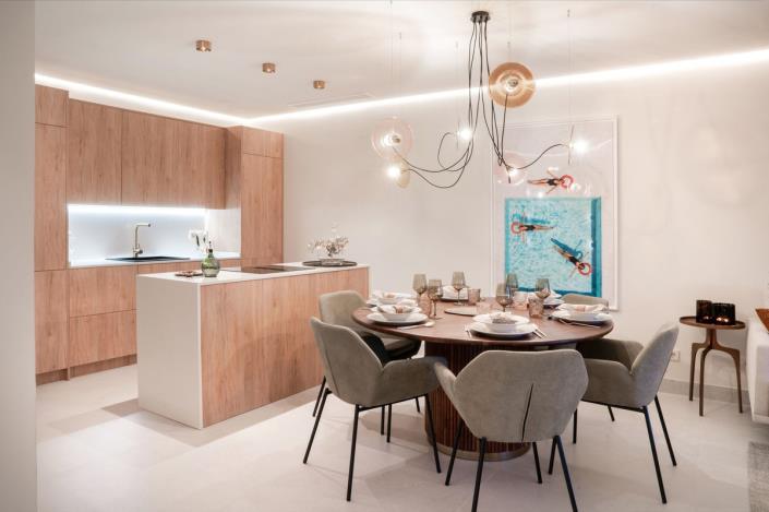 Image No.12-3 Bed Apartment for sale