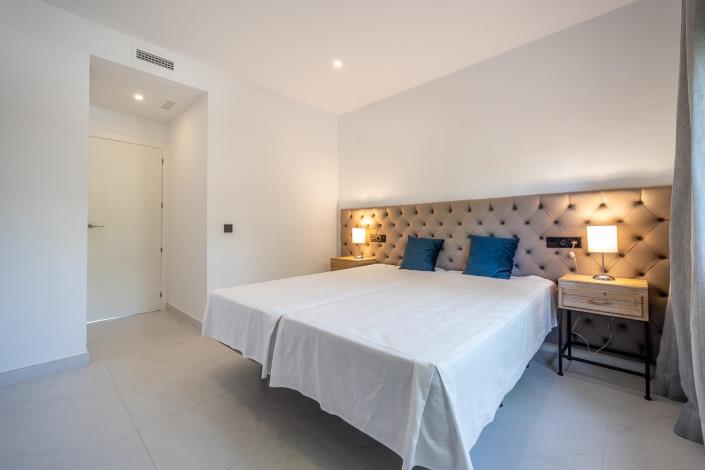 Image No.3-2 Bed Apartment for sale