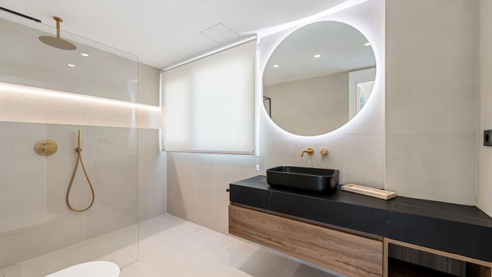 Image No.27-3 Bed Townhouse for sale