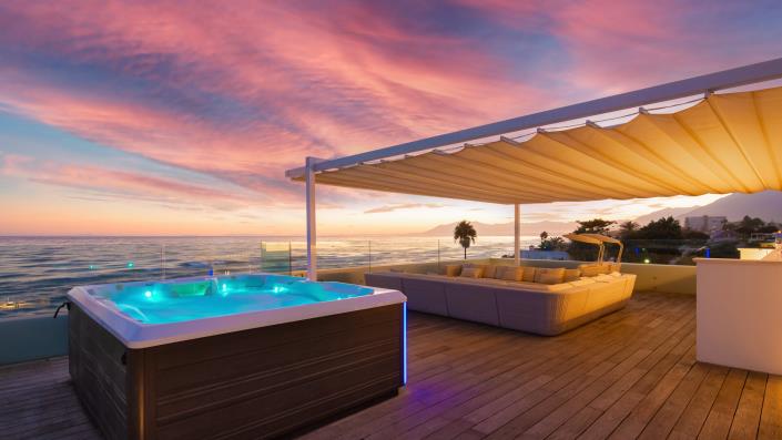 Image No.15-6 Bed Villa for sale