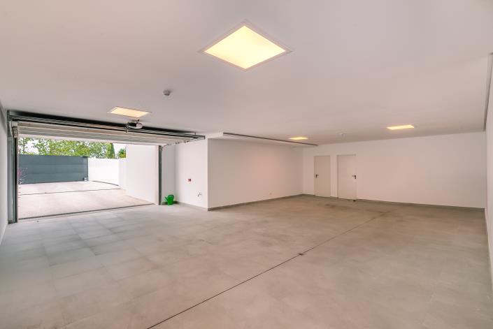 Image No.25-Villa de 5 chambres à vendre à Nueva Andalucia