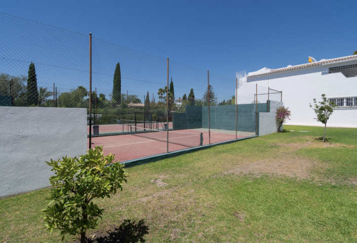 Image No.12-2 Bed Apartment for sale