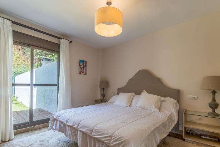 Image No.18-2 Bed Apartment for sale