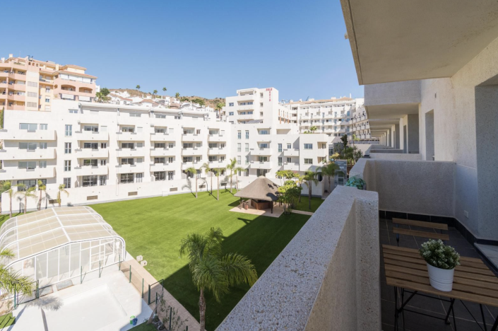 Image No.18-3 Bed Apartment for sale