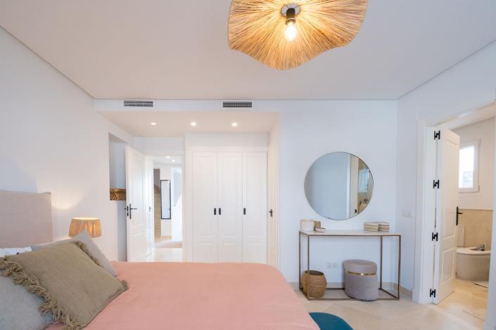 Image No.20-2 Bed Duplex for sale